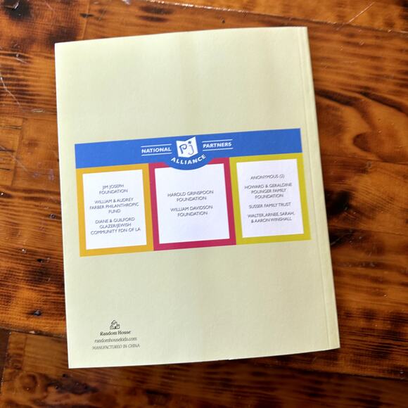 PJ Library The Passover Lamb Jewish Paperback Book - Picture 9 of 10